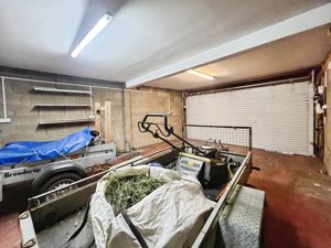 Garage- click for photo gallery